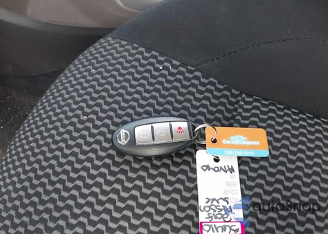 2015 Nissan Juke S из США, поврежденный, VIN JN8AF5MV9FT557040